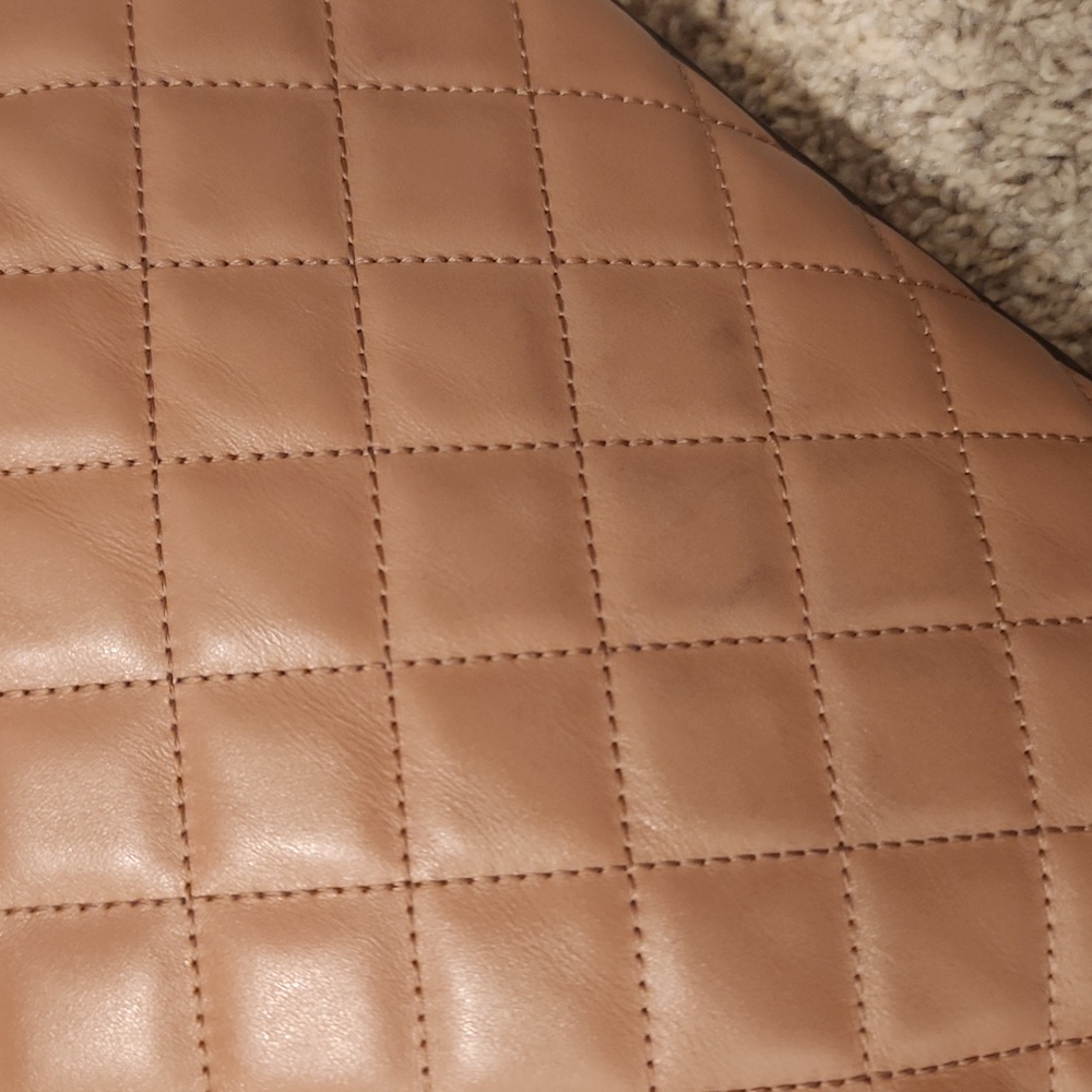 💌Michael Kors Quilted Bag - Picture 6 of 8